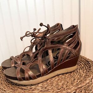 OTBT Brown Strappy Wedge Sandals - 7.5
